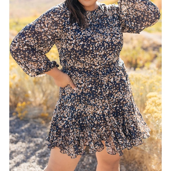 Fancy Floral Dress Gorgeous!  3XL - Picture 3 of 5